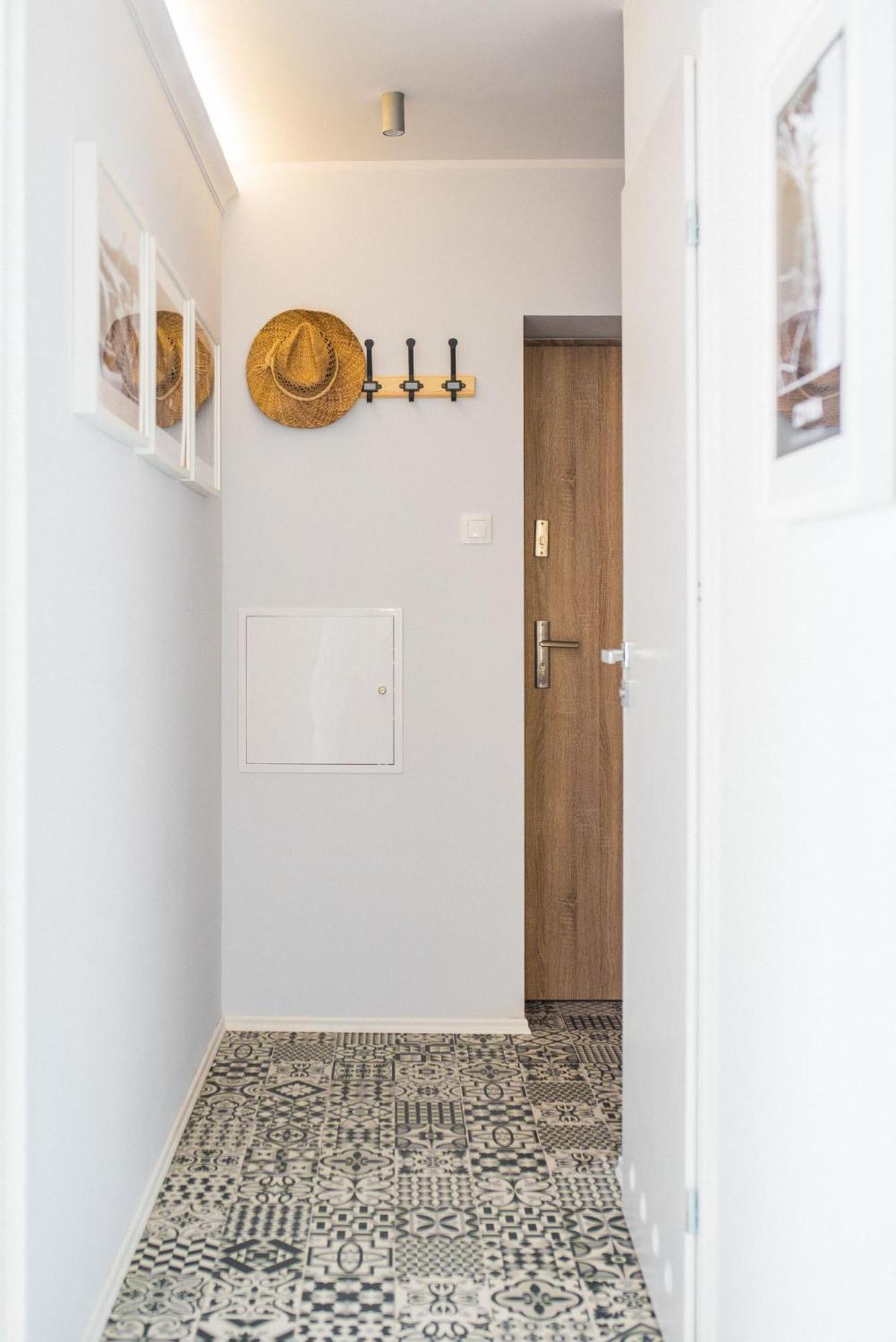 Przylesny Apartament Przy Dworcu Z Miejscem Postojowym Gdynia Esterno foto